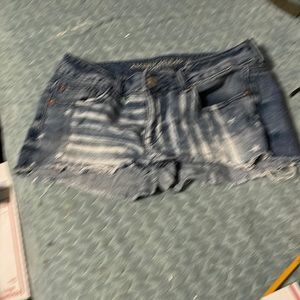 Shorty shorts